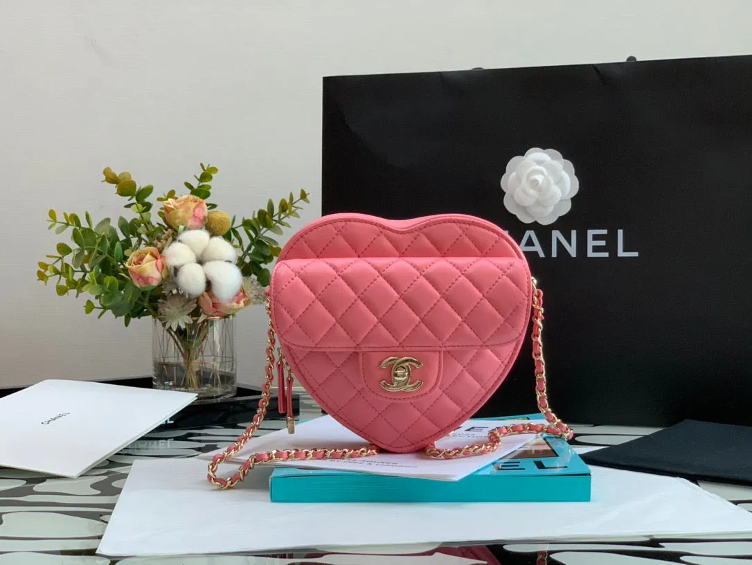 CC561 Heart Bag / HIGHEST QUALITY VERSION / 6.4 × 7 × 2.5 in