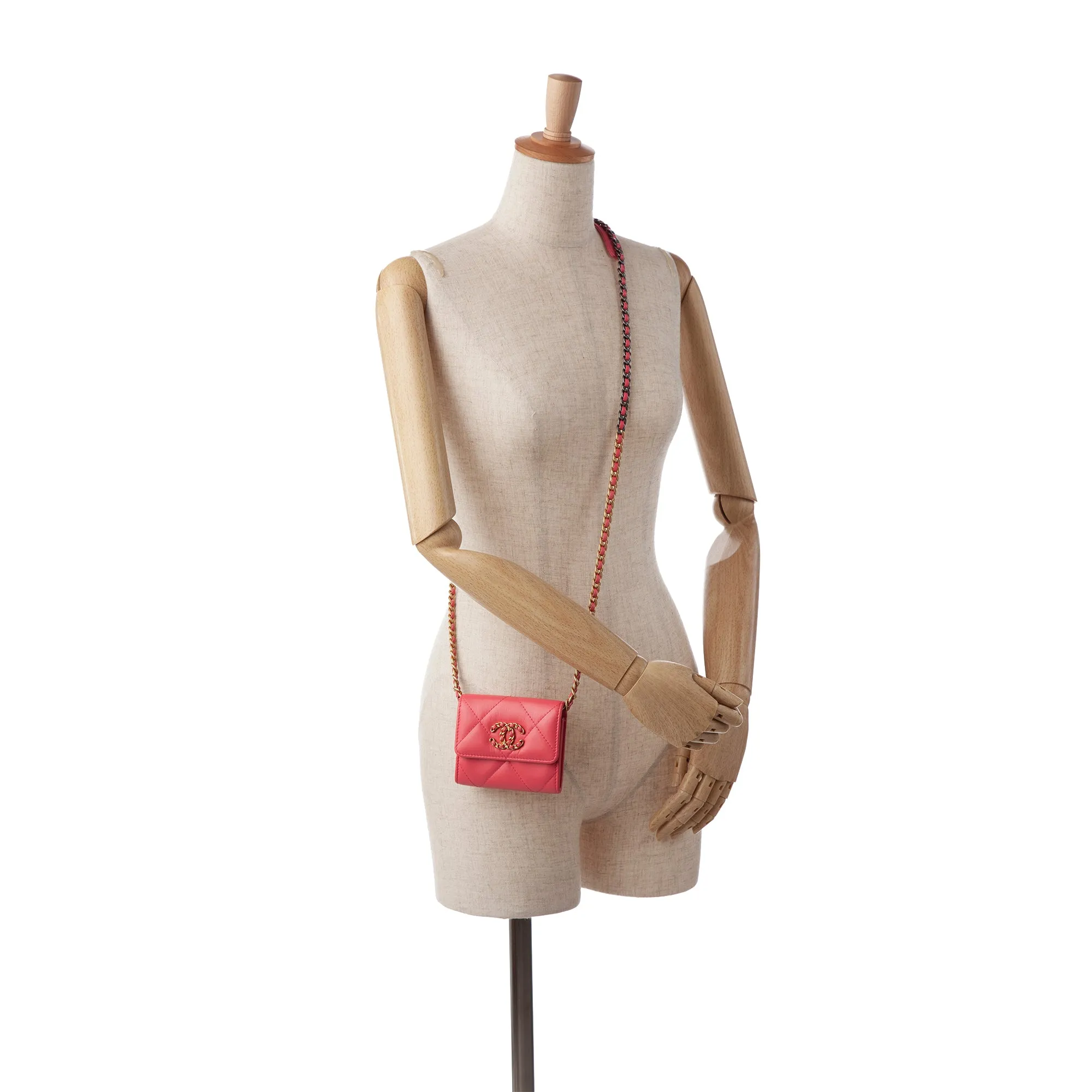 Chanel 19 WoC Pink Chevron Lambskin Gold