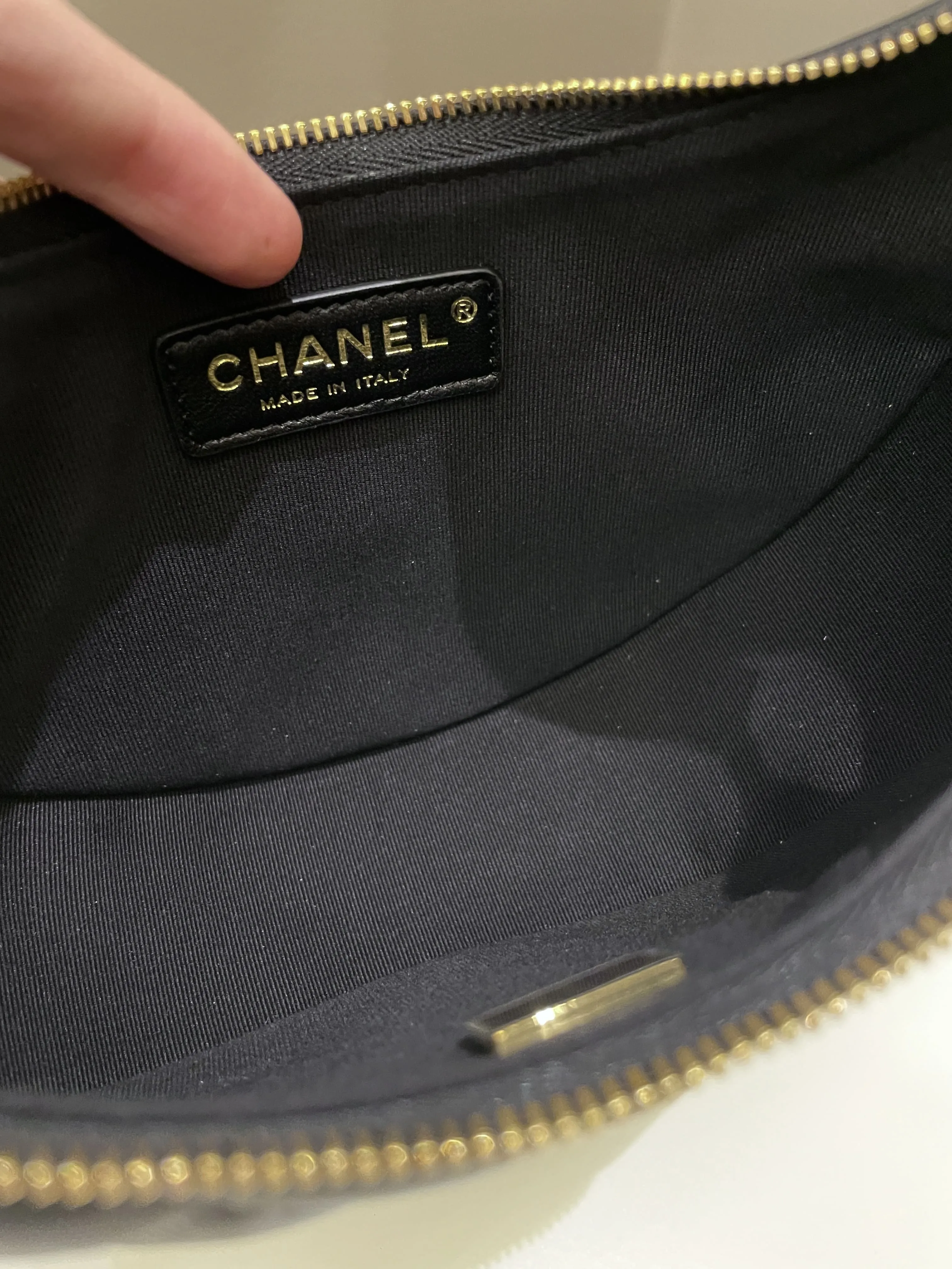 Chanel 23P Quilted Chain Around Hobo Bag Black Lambskin