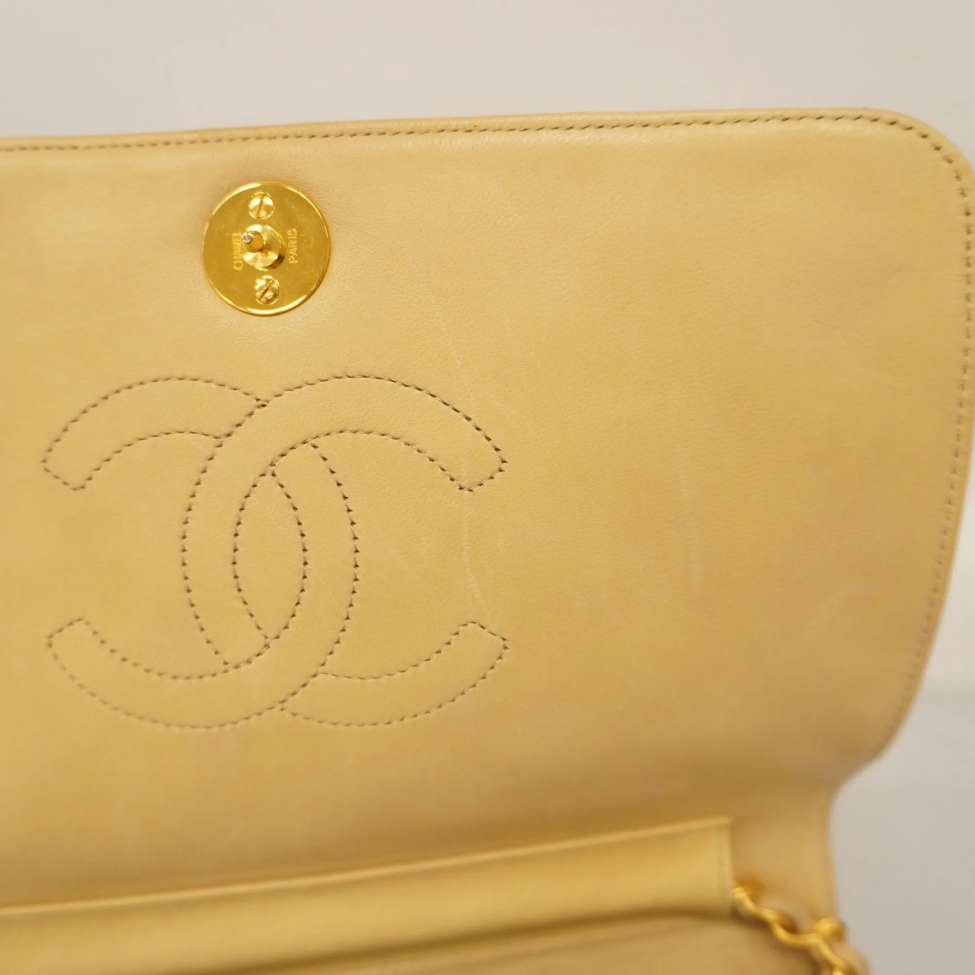 Chanelauth  Matelasse Chain Shoulder Women's Leather Shoulder Bag Beige