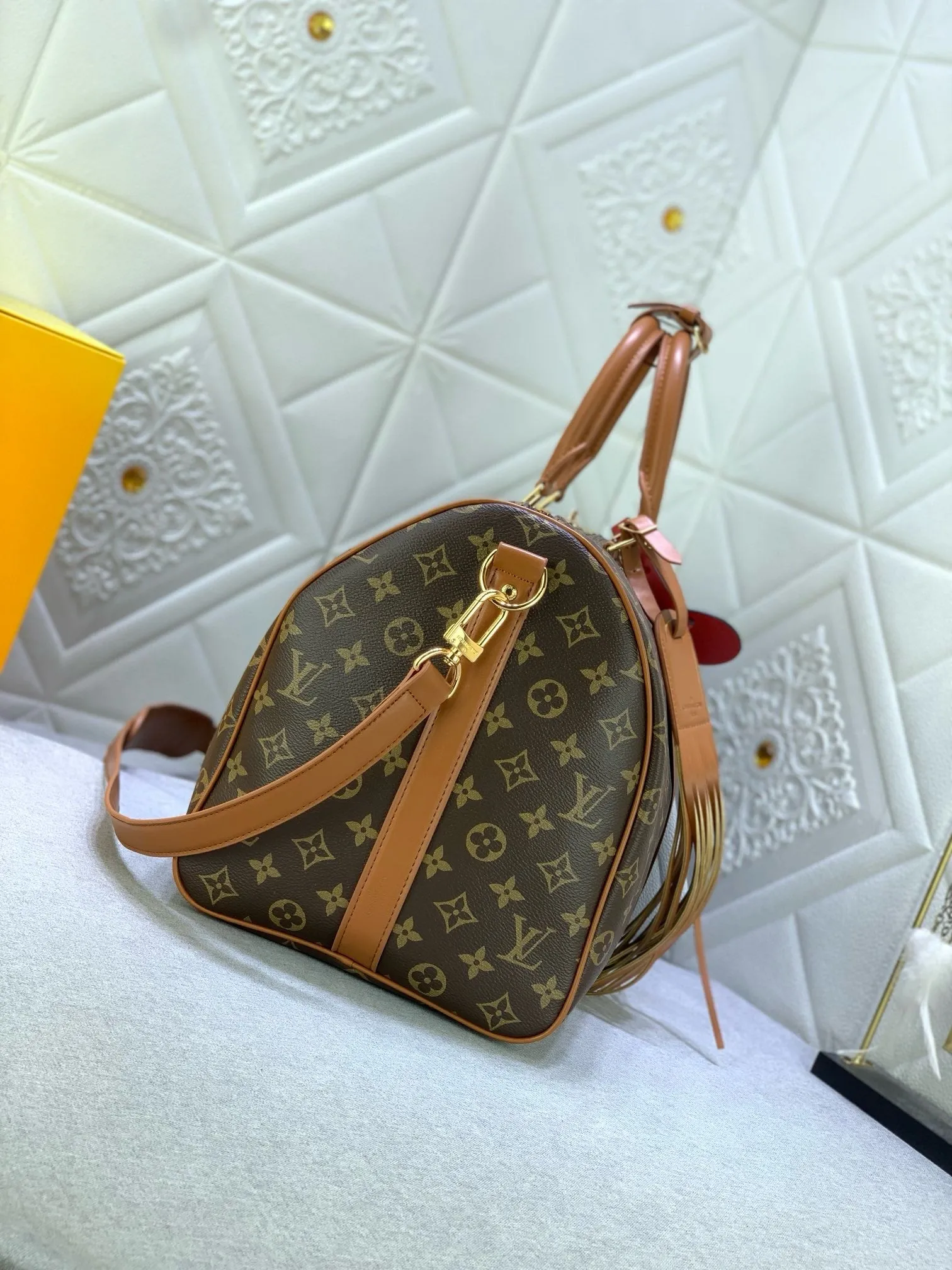 LB1063 Keepall Bandoulière 50 / 19.7 x 11.4 x 9.1 inches