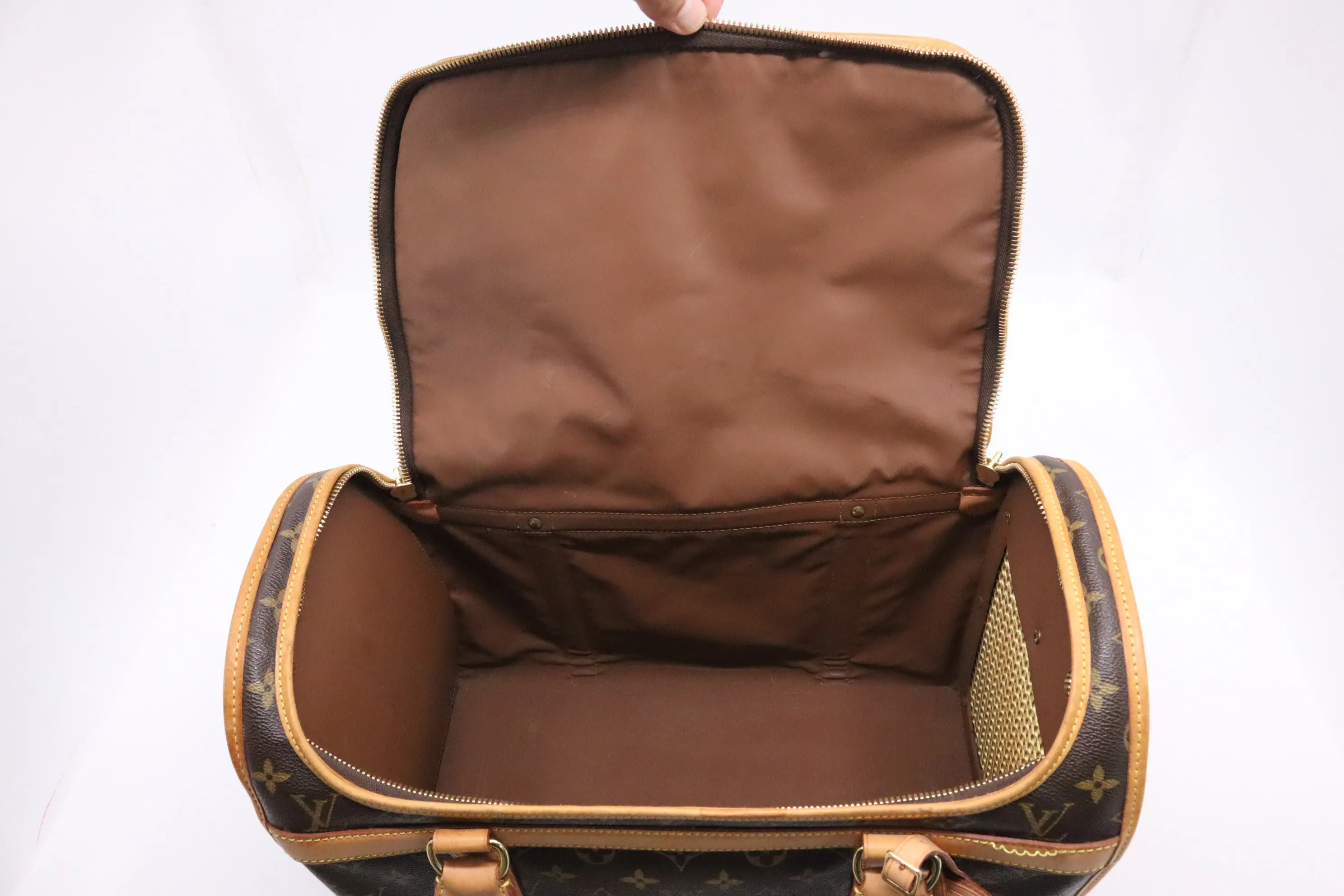 Louis Vuitton Sac Chien 40 in Monogram Canvas