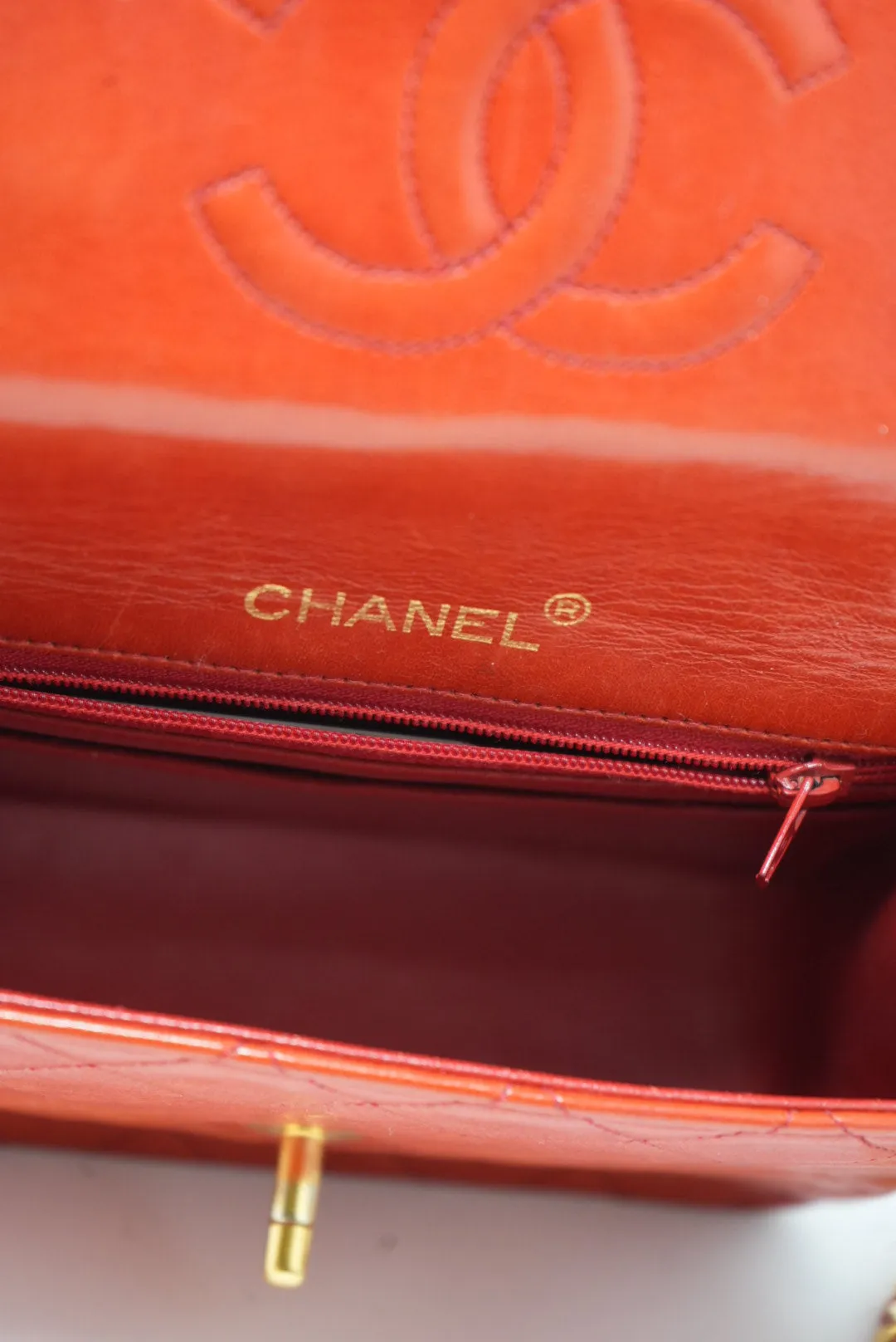 Pre-Owned CHANEL Red Lambskin Mini Square 1986-1988